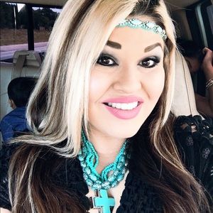 Meet your Posher, Jennifer